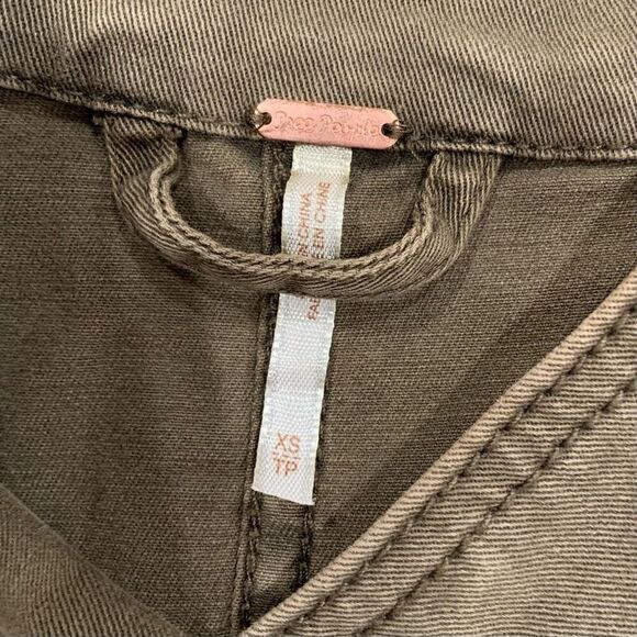 FREE PEOPLE Cropped Ruffle Military Jacket (Sz XS) - Picture 7 of 12